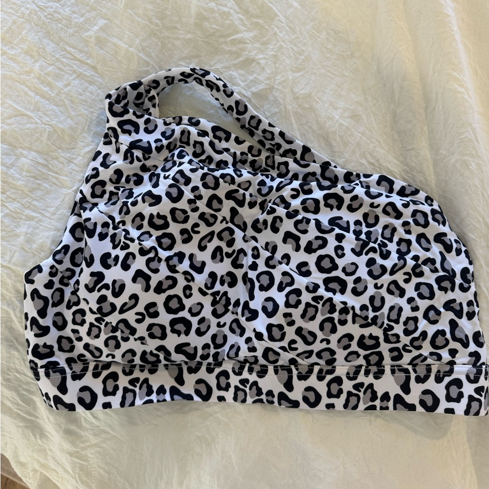 Kiava Asymmetrical Leopard Print Bikini Top